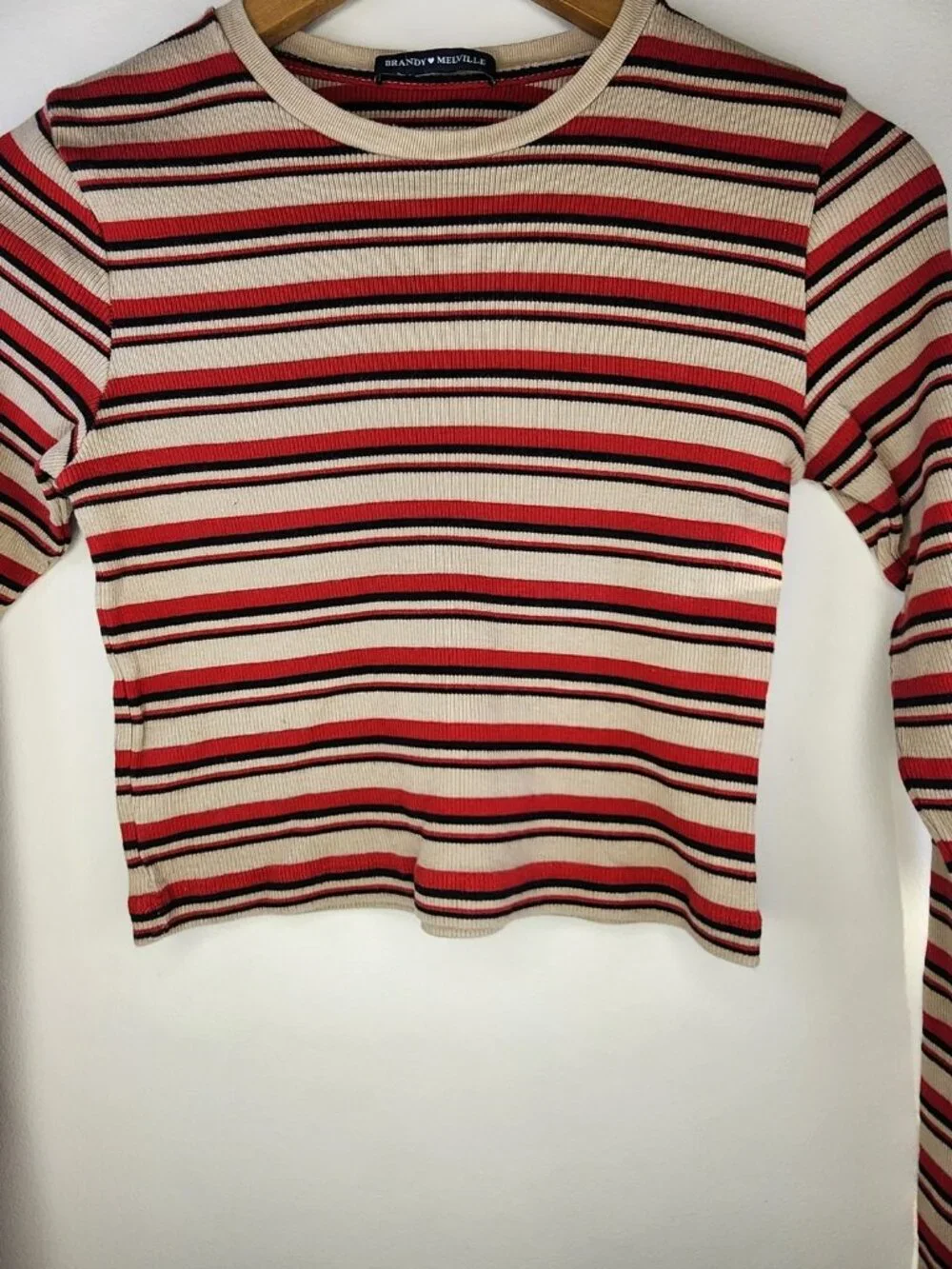 Brandy Melville Stripe Ribbed Crop Top — Red/Cream, One Size | Long Sleeve Y2K - Picture 2 of 11